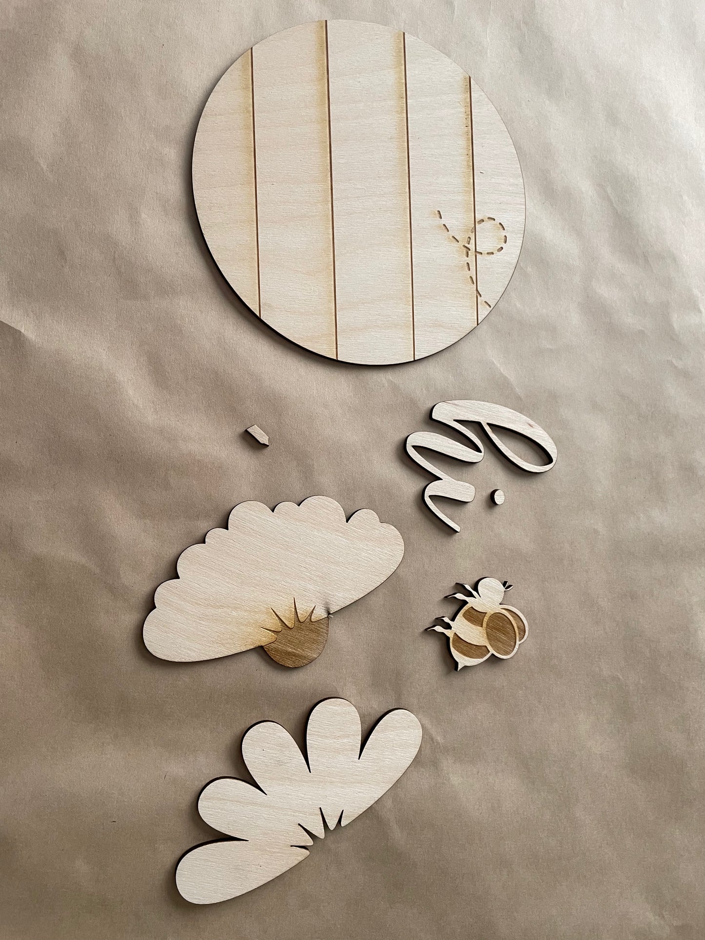 Creative Kit: Friendly Bee